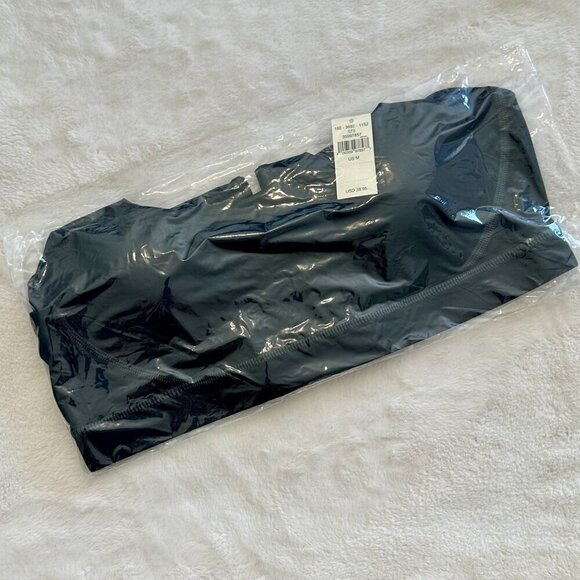 NWT Offline by Aerie Black with Gray Stitching Goals Padded Sports Bra - Size: M - Picture 7 of 8
